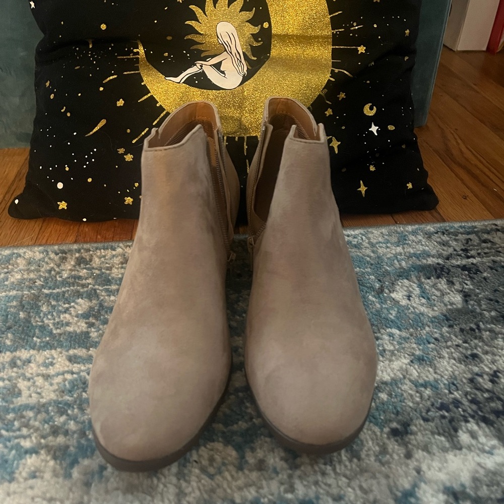 Women's Taupe Ankle Boots